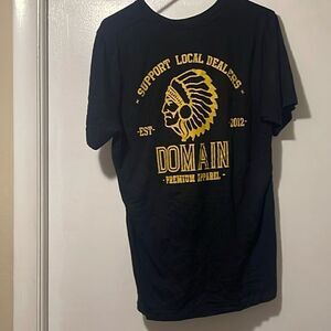 Domain premium apparel T shirt large